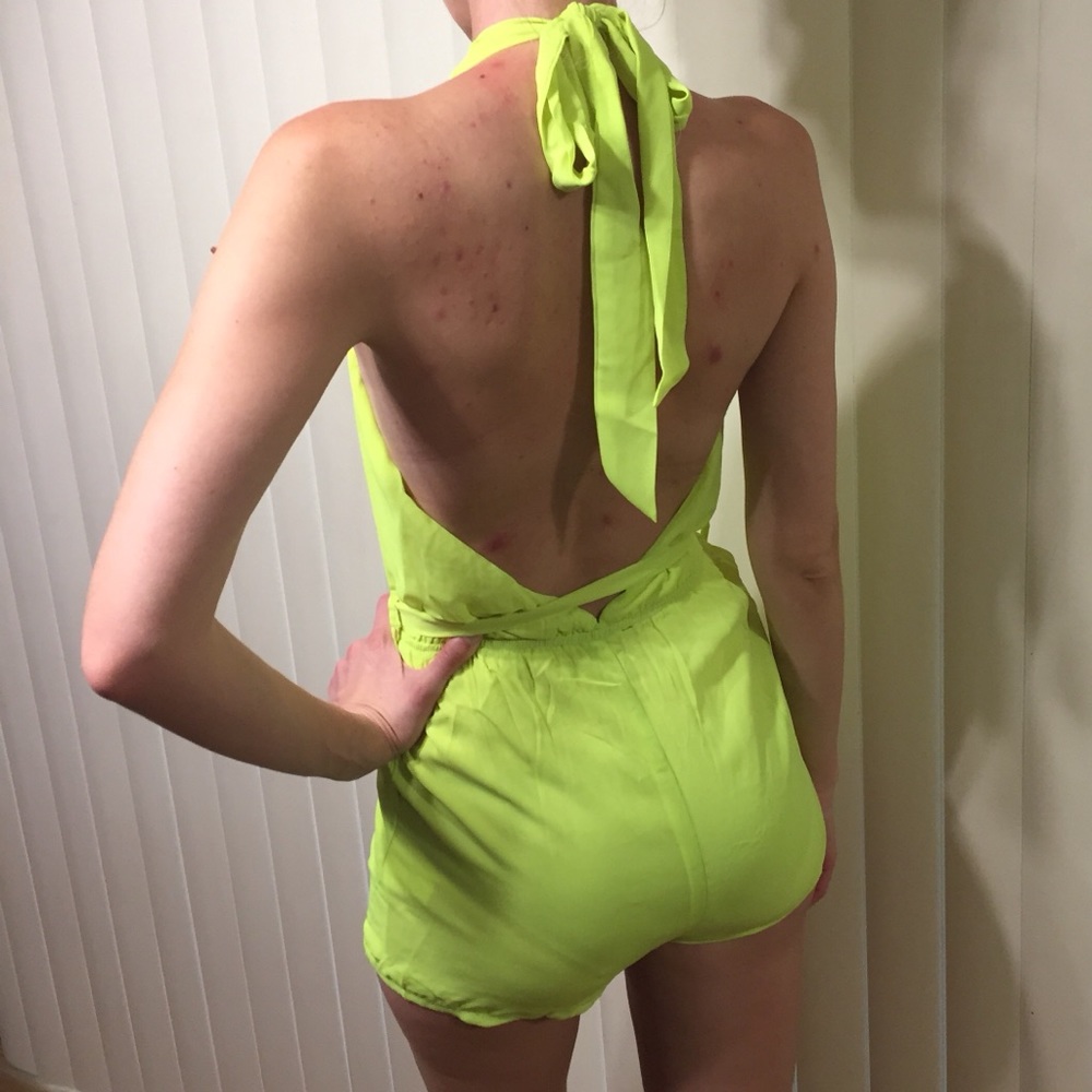 Women’s CALS Yellow Romper. Ties at neck. - Picture 7 of 7